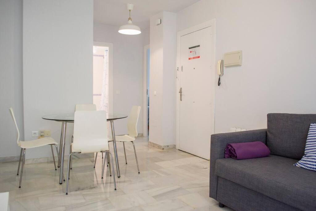 Apartment At The Beach Málaga Exterior foto